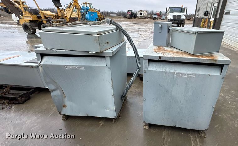 image for item DO0293 Caterpillar D353 Series D generator