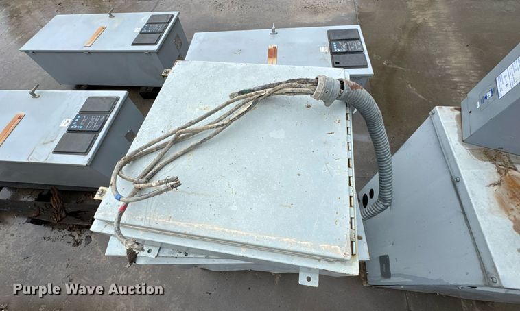 image for item DO0293 Caterpillar D353 Series D generator