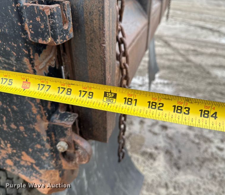 image for item DO0299 1995 International 9200 dump truck