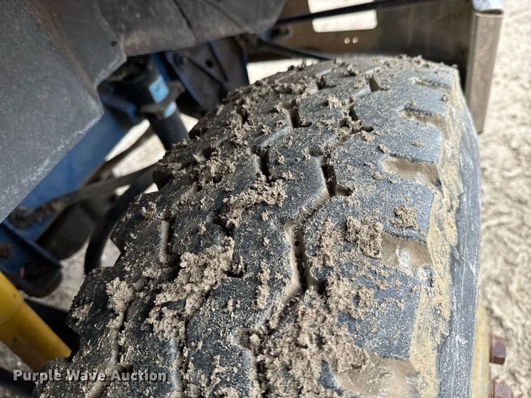 image for item DO0299 1995 International 9200 dump truck