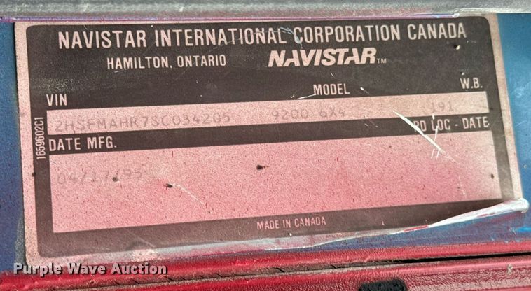 image for item DO0299 1995 International 9200 dump truck