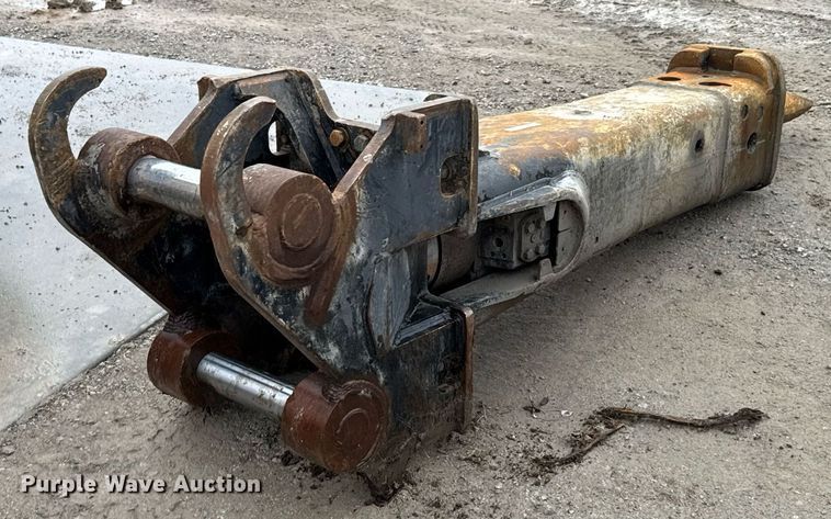 image for item DO0301 Caterpillar  H130 Breaker