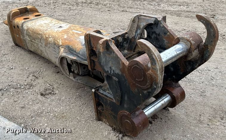 image for item DO0301 Caterpillar  H130 Breaker