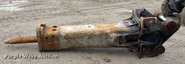 image for item DO0301 Caterpillar  H130 Breaker