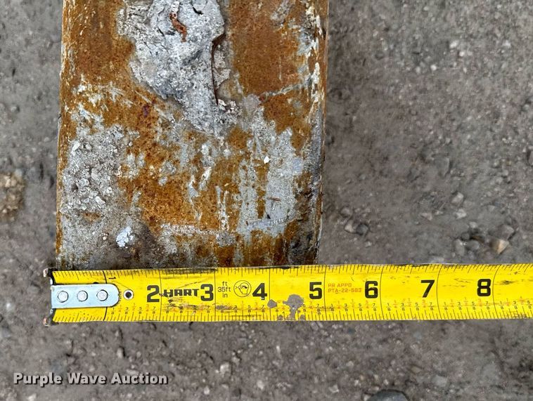 image for item DO0301 Caterpillar  H130 Breaker