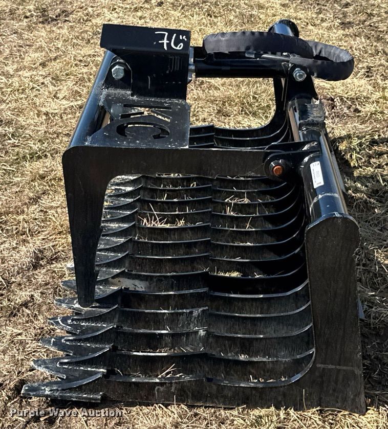 image for item DO0323 KC skid steer grapple bucket