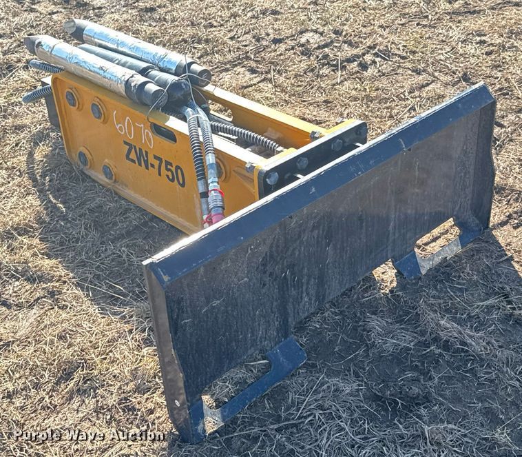 image for item DO0342 2024 Wolverine CB-11-750F skid steer breaker