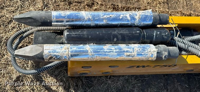 image for item DO0342 2024 Wolverine CB-11-750F skid steer breaker