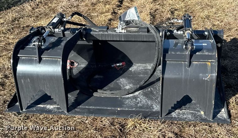 image for item DO0347 2023 Wolverine GB-11-72W skid steer grapple bucket