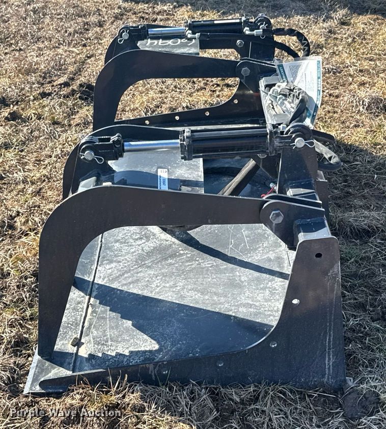 image for item DO0347 2023 Wolverine GB-11-72W skid steer grapple bucket