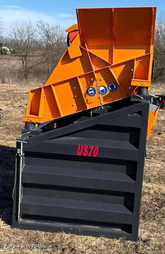 image for item DO0361 2024 LandHonor US70 vibratory screen