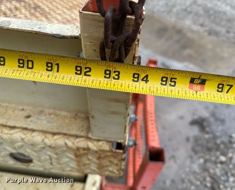 image for item DO0367 JLG 2033E3 scissor lift