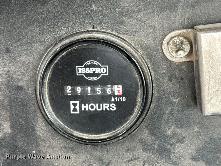 image for item DO0372 2005 Peterbilt 357 ready mix truck