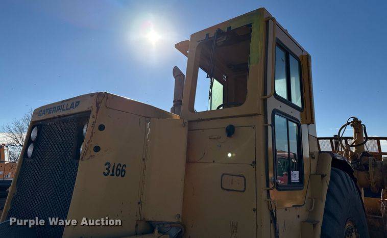 image for item DO2621 1977 Caterpillar 637D conventional scraper 