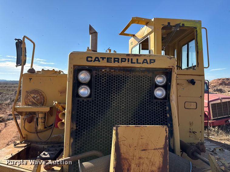 image for item DO2621 1977 Caterpillar 637D conventional scraper 