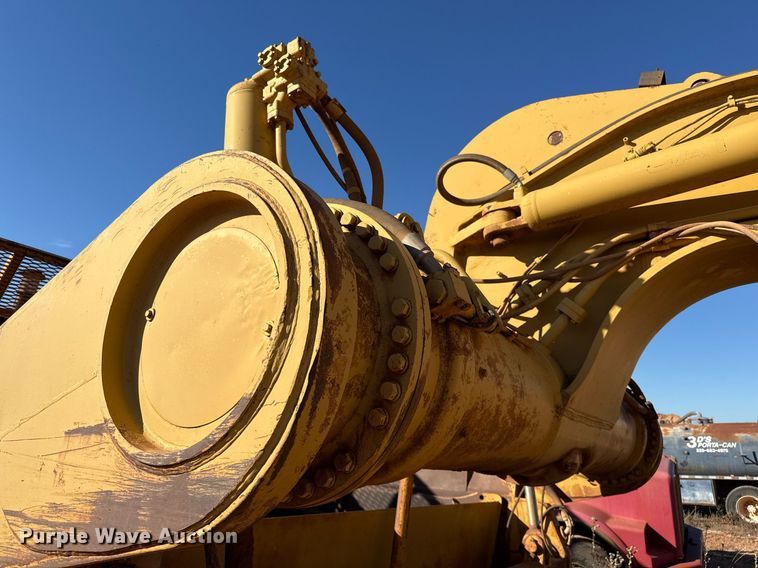 image for item DO2621 1977 Caterpillar 637D conventional scraper 