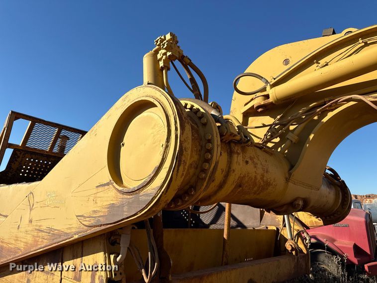 image for item DO2621 1977 Caterpillar 637D conventional scraper 