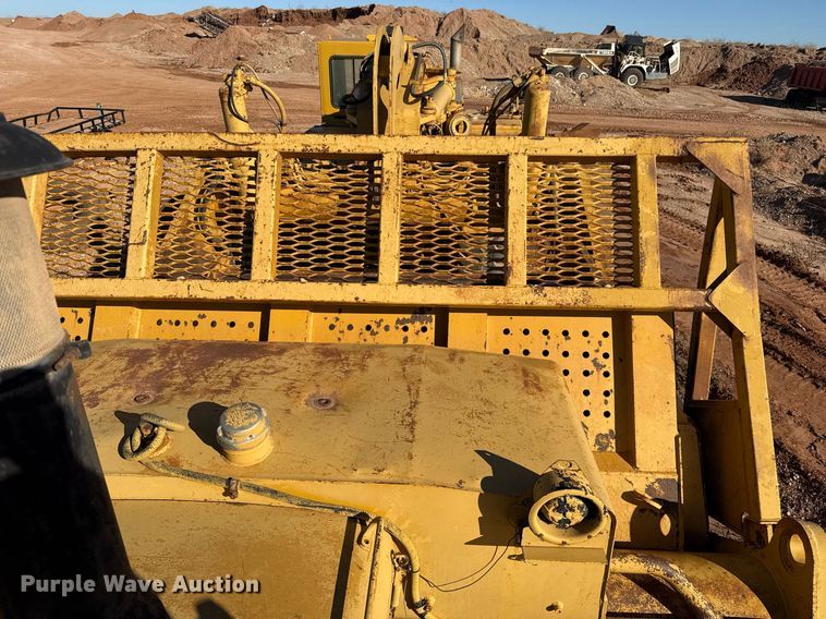 image for item DO2621 1977 Caterpillar 637D conventional scraper 