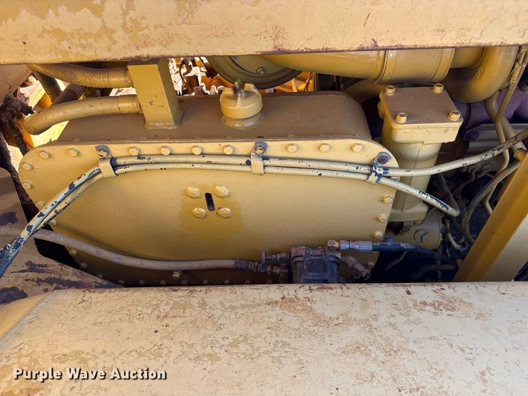 image for item DO2621 1977 Caterpillar 637D conventional scraper 