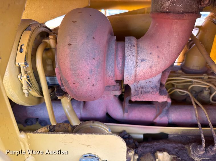 image for item DO2621 1977 Caterpillar 637D conventional scraper 