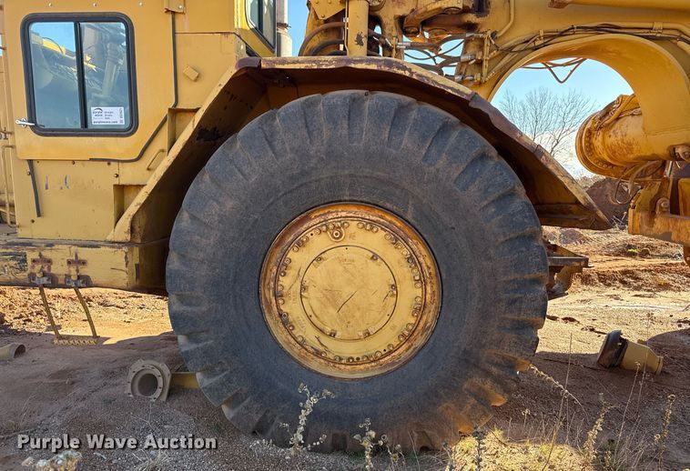 image for item DO2621 1977 Caterpillar 637D conventional scraper 