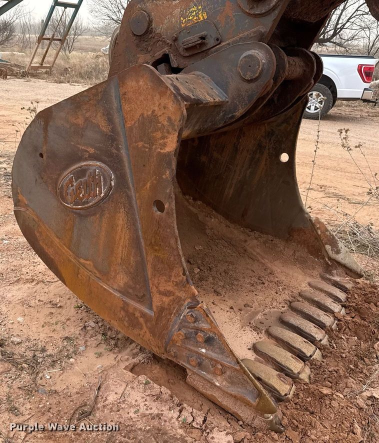 image for item DO2622 2006 Volvo EC360BLC excavator