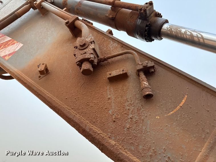 image for item DO2622 2006 Volvo EC360BLC excavator