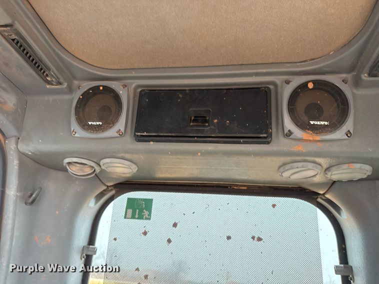 image for item DO2622 2006 Volvo EC360BLC excavator