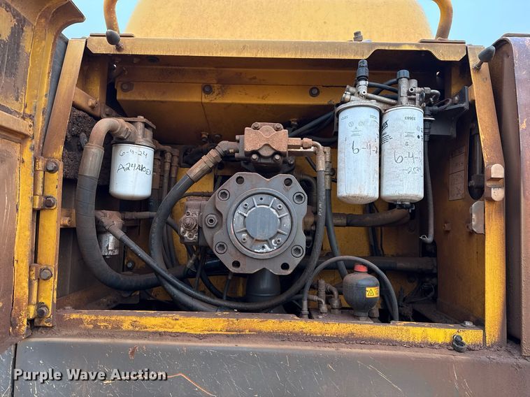 image for item DO2622 2006 Volvo EC360BLC excavator