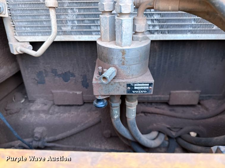 image for item DO2622 2006 Volvo EC360BLC excavator