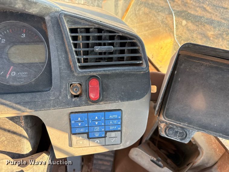 image for item DO2623 2015 Komatsu WA500-7 wheel loader