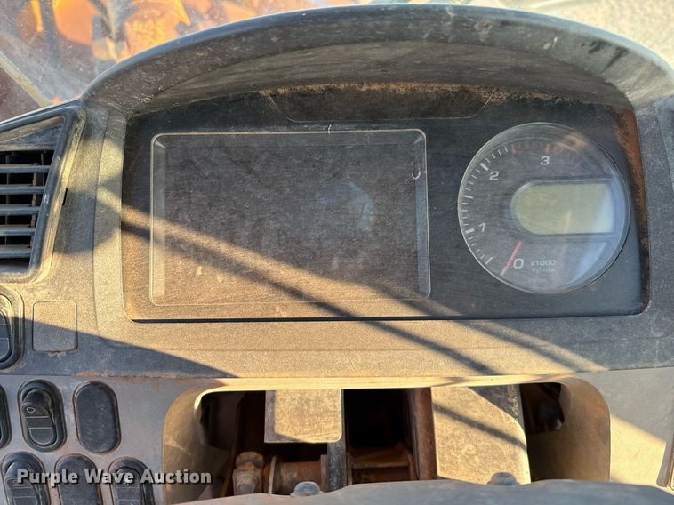 image for item DO2623 2015 Komatsu WA500-7 wheel loader