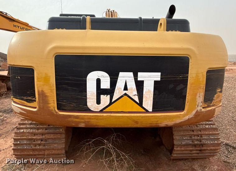 image for item DO2626 2007 Caterpillar 325D excavator