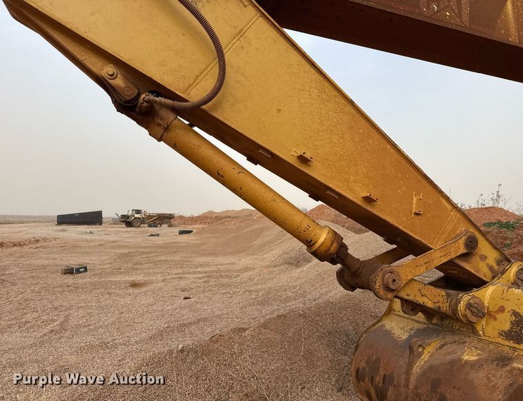 image for item DO2626 2007 Caterpillar 325D excavator