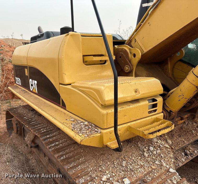 image for item DO2626 2007 Caterpillar 325D excavator