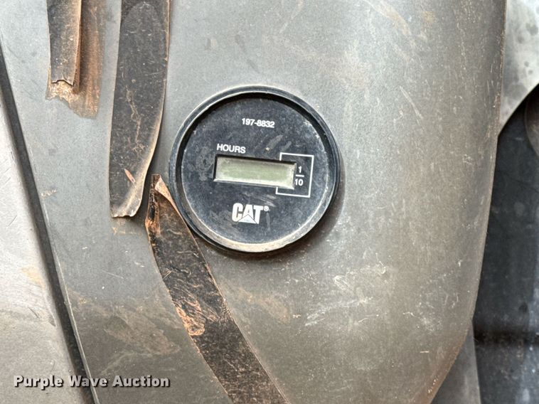 image for item DO2626 2007 Caterpillar 325D excavator