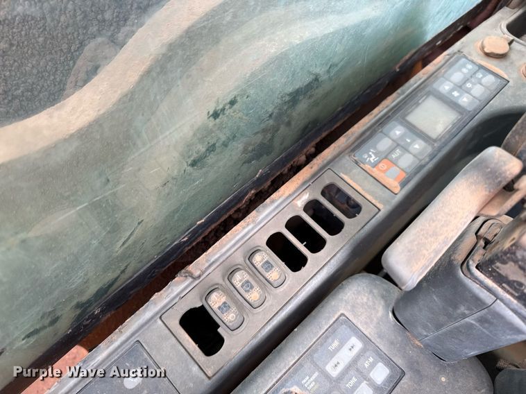 image for item DO2626 2007 Caterpillar 325D excavator