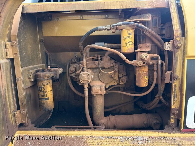 image for item DO2626 2007 Caterpillar 325D excavator
