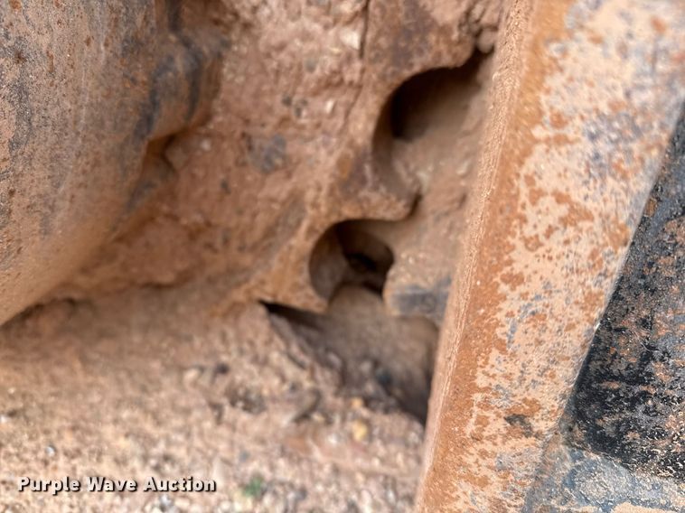 image for item DO2626 2007 Caterpillar 325D excavator