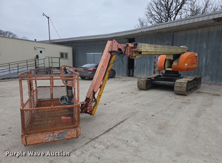 image for item DO7767 2000 JLG S60SJC boom lift