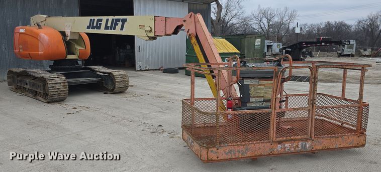 image for item DO7767 2000 JLG S60SJC boom lift