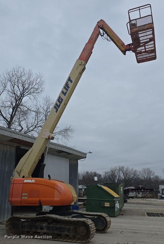 image for item DO7767 2000 JLG S60SJC boom lift