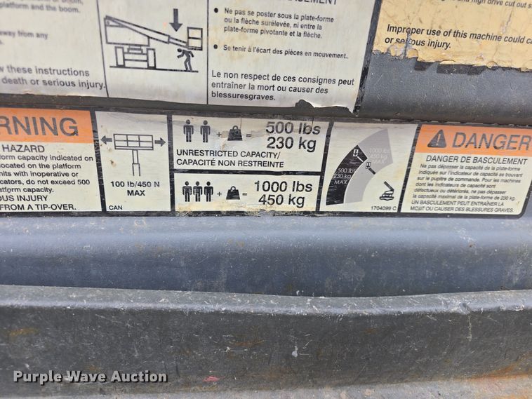 image for item DO7767 2000 JLG S60SJC boom lift