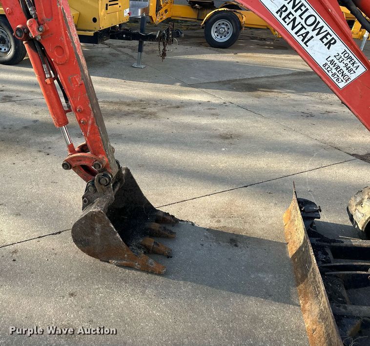 image for item DQ6614 2018 Kubota U17 mini excavator