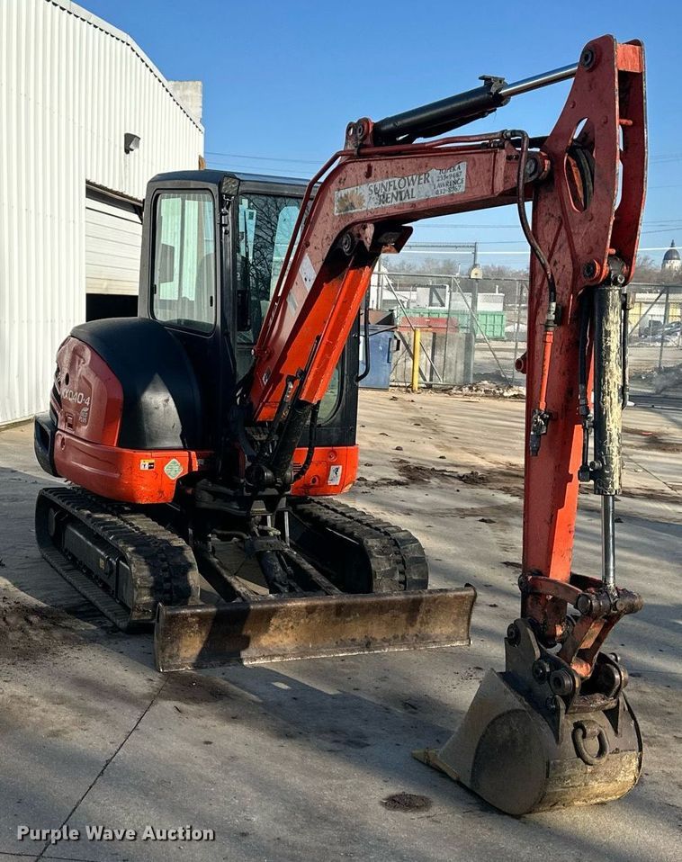 image for item DQ6615 2019 Kubota KX040-4 mini excavator