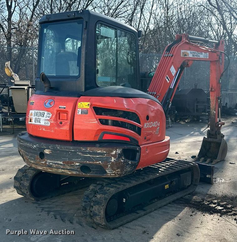 image for item DQ6615 2019 Kubota KX040-4 mini excavator