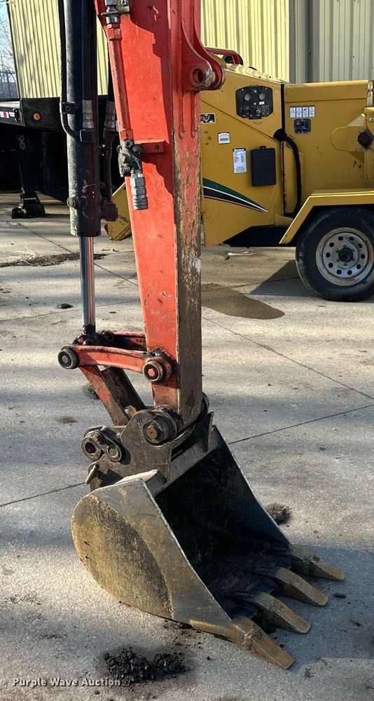 image for item DQ6615 2019 Kubota KX040-4 mini excavator