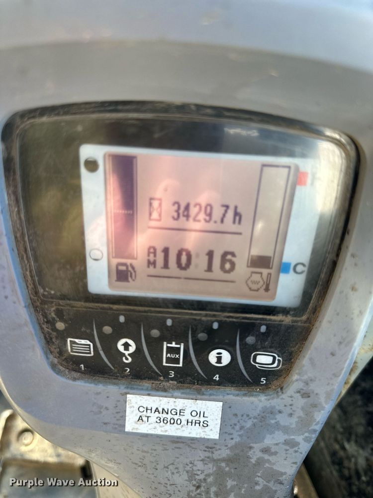 image for item DQ6615 2019 Kubota KX040-4 mini excavator