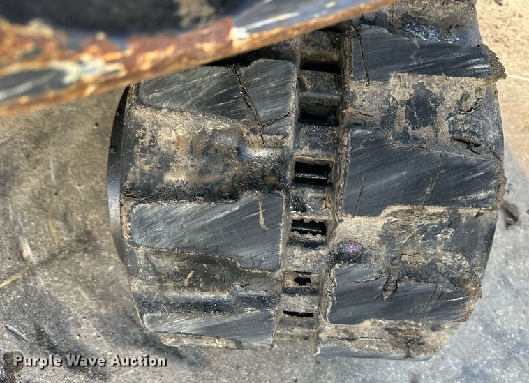 image for item DQ6615 2019 Kubota KX040-4 mini excavator