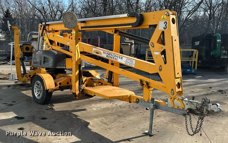 image for item DQ6616 2019 Biljax 4527A boom lift